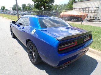 2022 Dodge Challenger SXT - miniatura 8