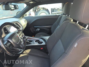 2022 Dodge Challenger SXT – miniatura 7