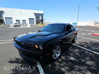 2022 Dodge Challenger SXT