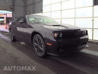 2022 Dodge Challenger SXT – miniatura 3