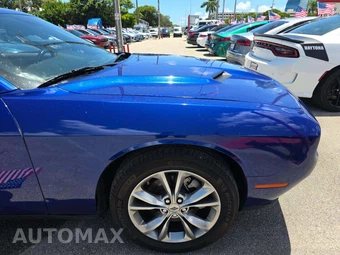 2022 Dodge Challenger SXT - miniatura 24