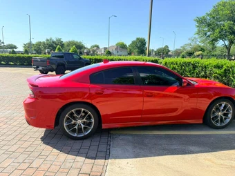 2022 Dodge Charger GT - miniatura 26