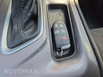 2022 Dodge Charger GT – miniatura 8