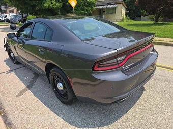2022 Dodge Charger Police - miniatura 2