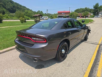2022 Dodge Charger Police - miniatura 3