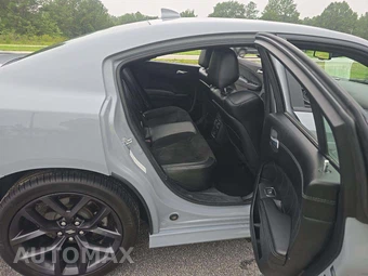 2022 Dodge Charger R/T – miniatura 13