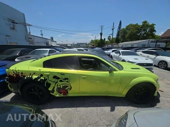 2022 Dodge Charger R/T – miniatura 4