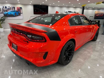2022 Dodge Charger SRT Hellcat Redeye Widebody Jailbreak - miniatura 5