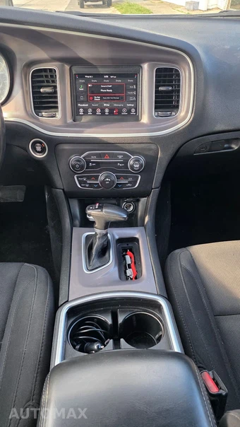 2022 Dodge Charger SXT - miniatura 17