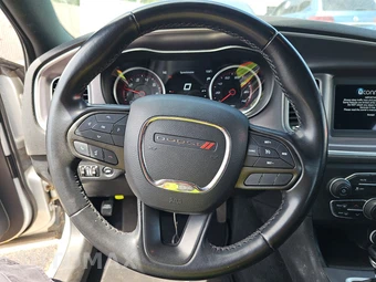 2022 Dodge Charger SXT - miniatura 10