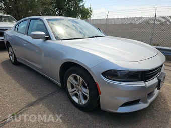 2022 Dodge Charger SXT - miniatura 3