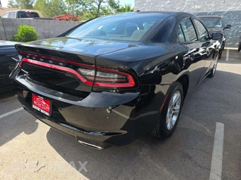 2022 Dodge Charger SXT – miniatura 3