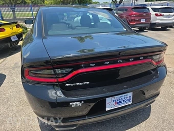 2022 Dodge Charger SXT – miniatura 5