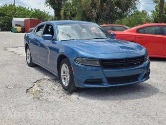 2022 Dodge Charger SXT – miniatura 4