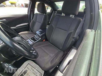 2022 Dodge Charger SXT – miniatura 6