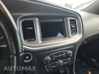 2022 Dodge Charger SXT - miniatura 11