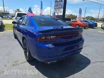 2022 Dodge Charger SXT - miniatura 2