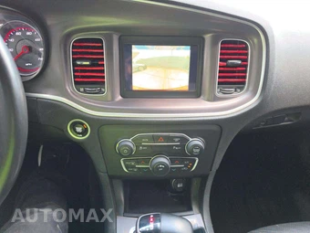 2022 Dodge Charger SXT – miniatura 10
