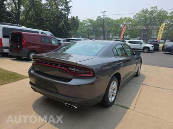 2022 Dodge Charger SXT – miniatura 3
