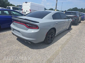 2022 Dodge Charger SXT – miniatura 4