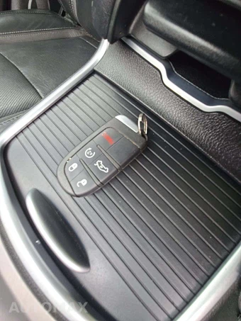 2022 Dodge Charger SXT - miniatura 8