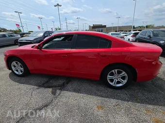 2022 Dodge Charger SXT – miniatura 3