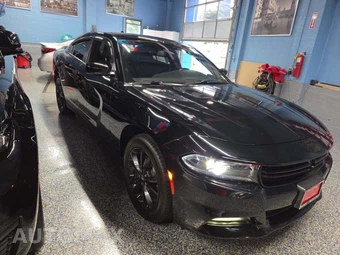 2022 Dodge Charger SXT – miniatura 4