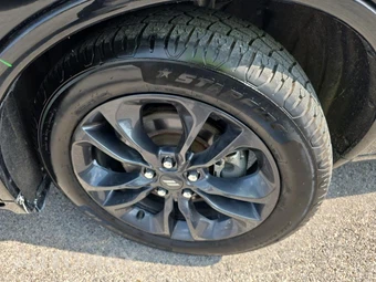 2022 Dodge Durango R/T – miniatura 8