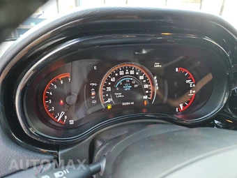 2022 Dodge Durango R/T – miniatura 12