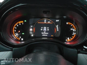2022 Dodge Durango R/T Plus – miniatura 12