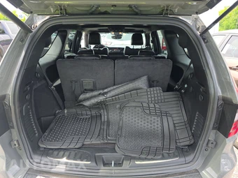 2022 Dodge Durango R/T Plus – miniatura 17