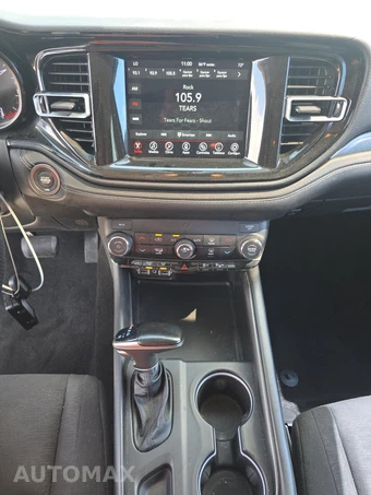 2022 Dodge Durango SXT - miniatura 11