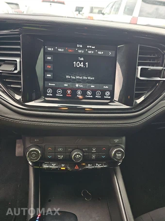 2022 Dodge Durango SXT – miniatura 11