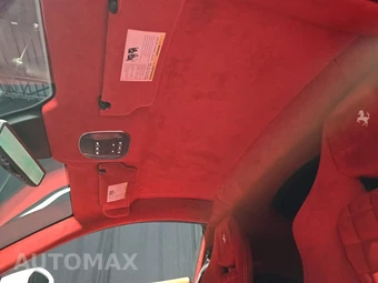 2022 Ferrari 812 Competizione Coupe - miniatura 16
