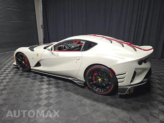 2022 Ferrari 812 Competizione Coupe - miniatura 6