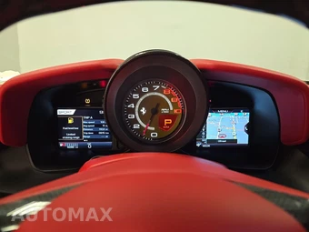 2022 Ferrari F8 Spider Convertible - miniatura 12