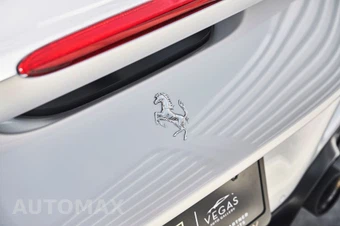 2022 Ferrari F8 Spider Convertible - miniatura 15