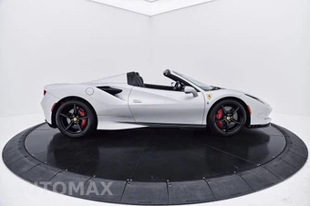 2022 Ferrari F8 Spider Convertible - miniatura 32