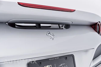 2022 Ferrari F8 Spider Convertible - miniatura 46