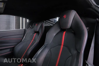 2022 Ferrari F8 Tributo Coupe - miniatura 11