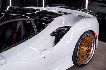 2022 Ferrari F8 Tributo Coupe - miniatura 9