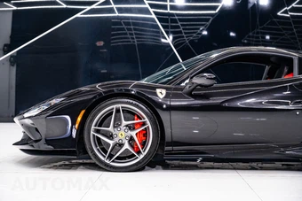 2022 Ferrari F8 Tributo Coupe - miniatura 11