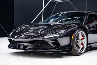 2022 Ferrari F8 Tributo Coupe - miniatura 3