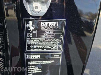 2022 Ferrari Roma - miniatura 5