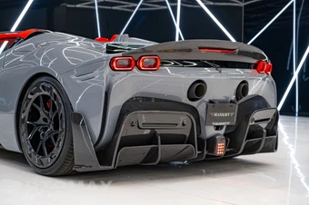 2022 Ferrari SF90 Spider - miniatura 9