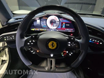 2022 Ferrari SF90 Stradale - miniatura 10