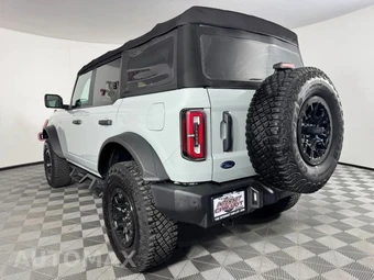 2022 Ford Bronco - miniatura 27
