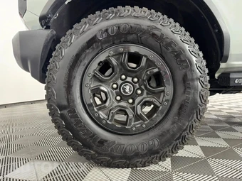 2022 Ford Bronco - miniatura 42