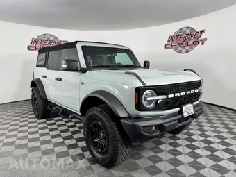 2022 Ford Bronco - miniatura 9