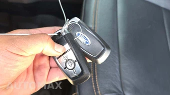 2022 Ford Bronco Badlands Advanced - miniatura 18